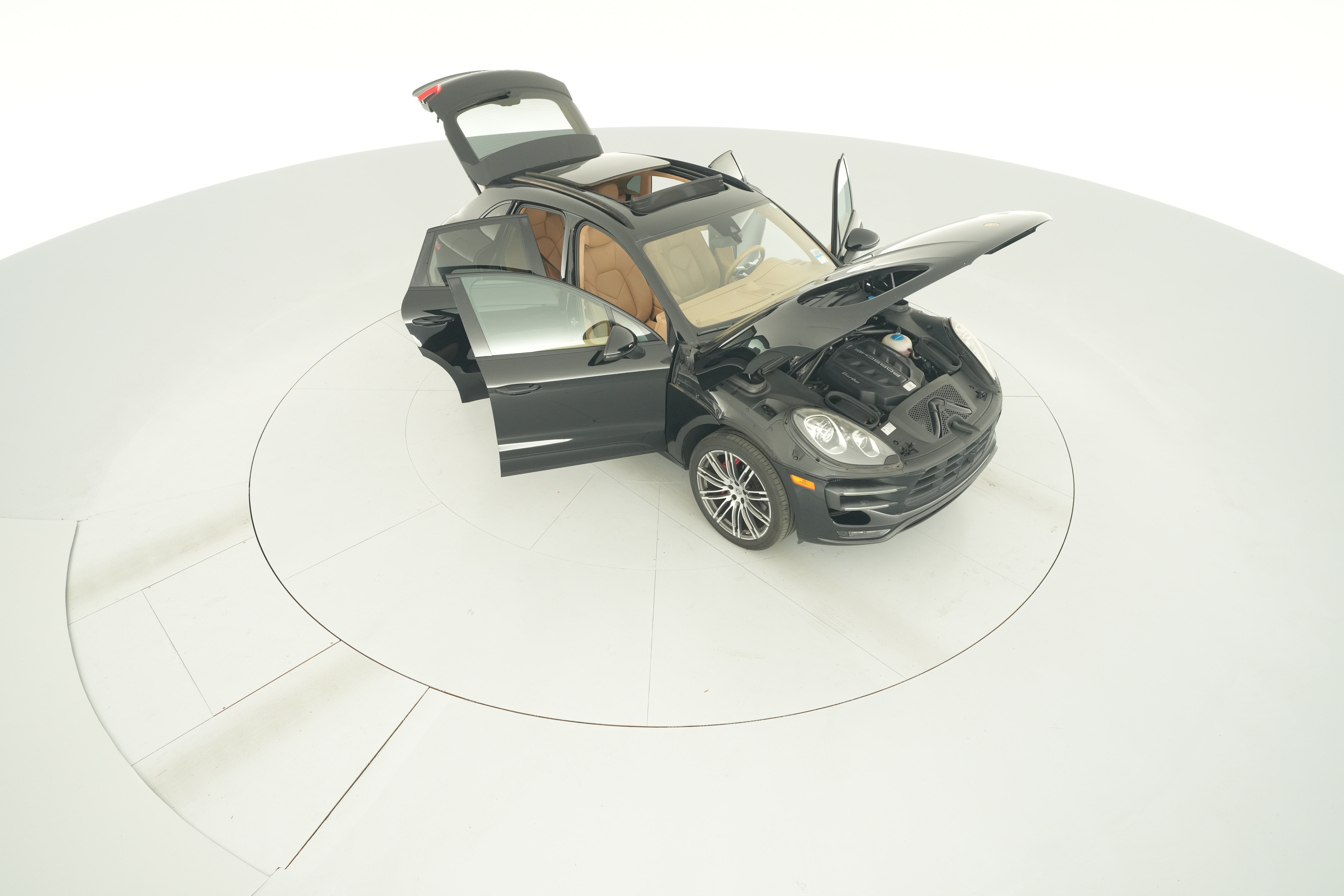 2015 Porsche Macan Turbo - Photo 58