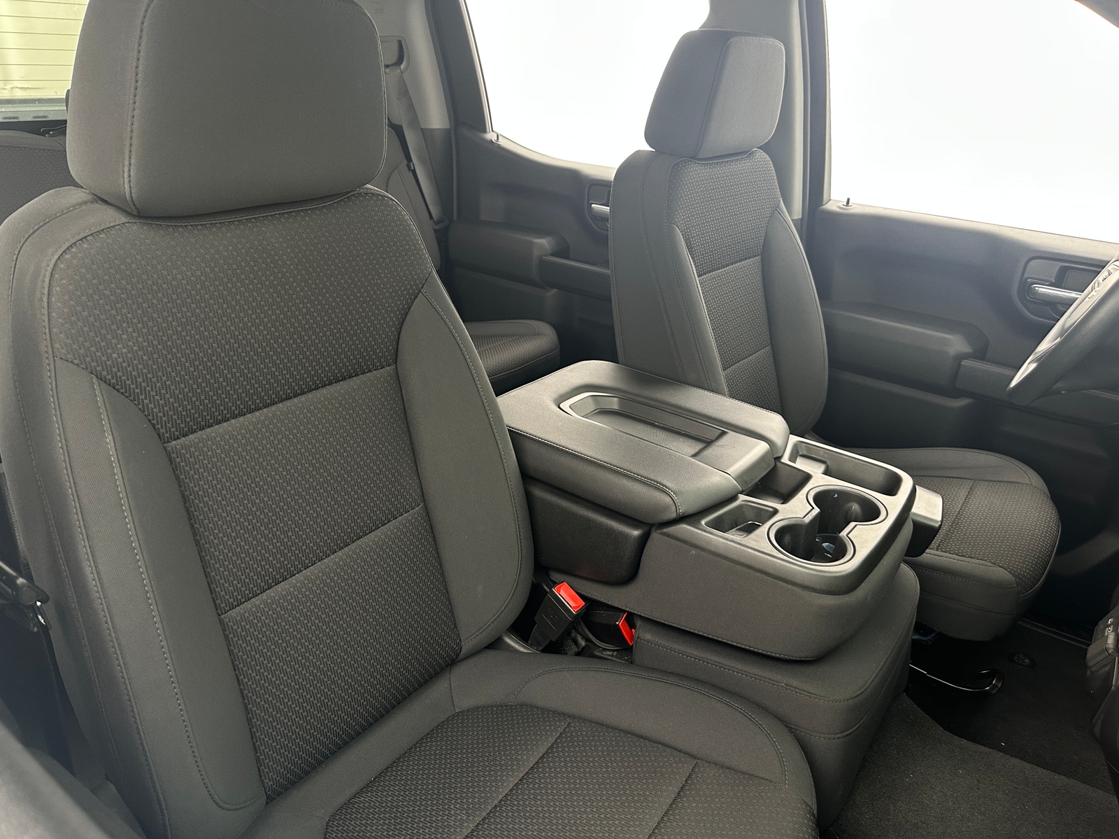 Thumbnail: 2021 Chevrolet Silverado 1500 - 2