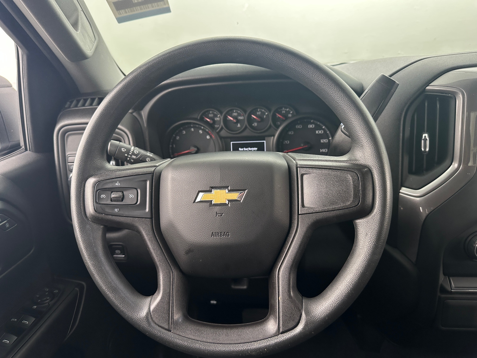 Thumbnail: 2021 Chevrolet Silverado 1500 - 5