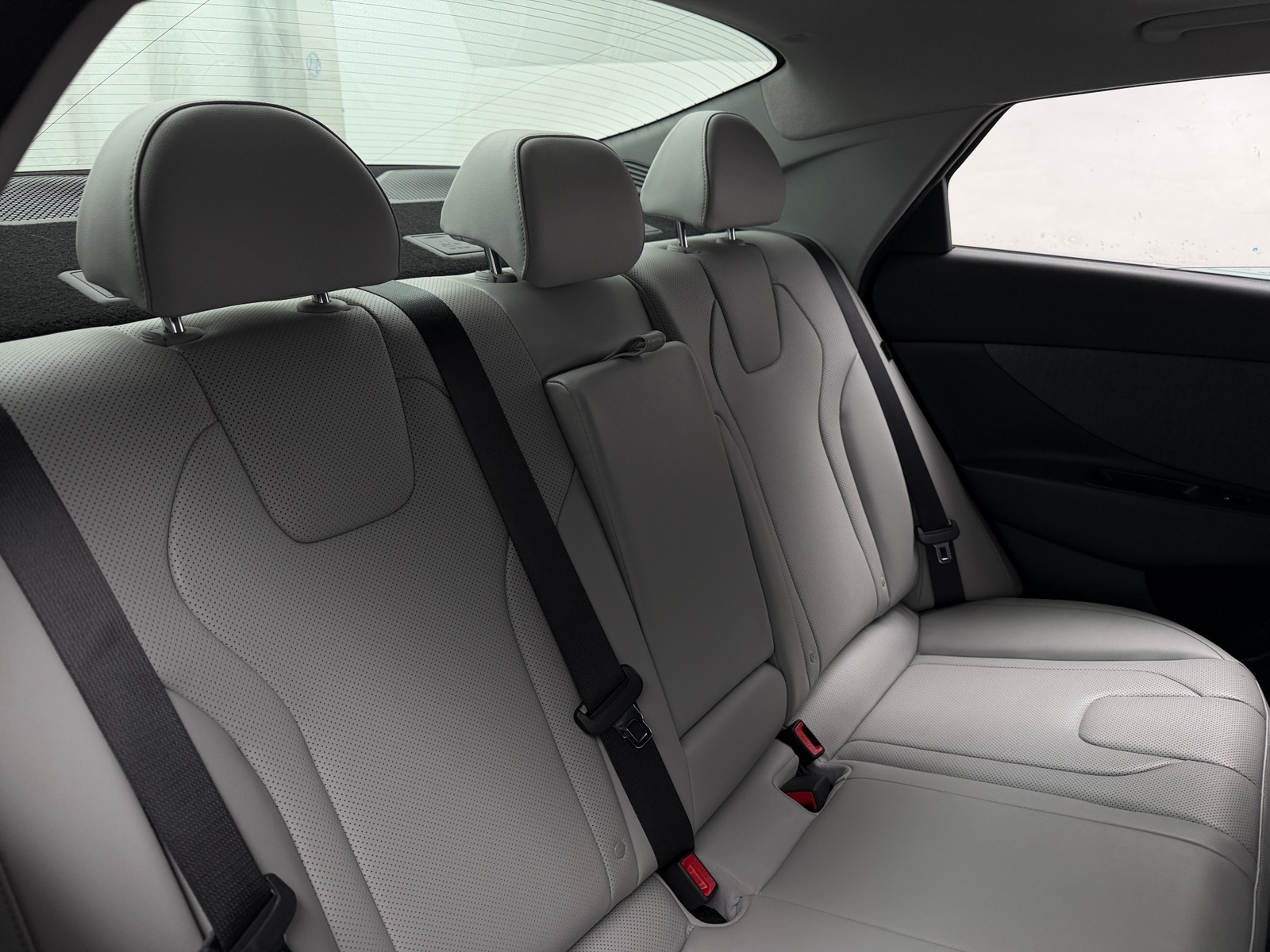 Thumbnail: 2025 Hyundai Elantra - 5