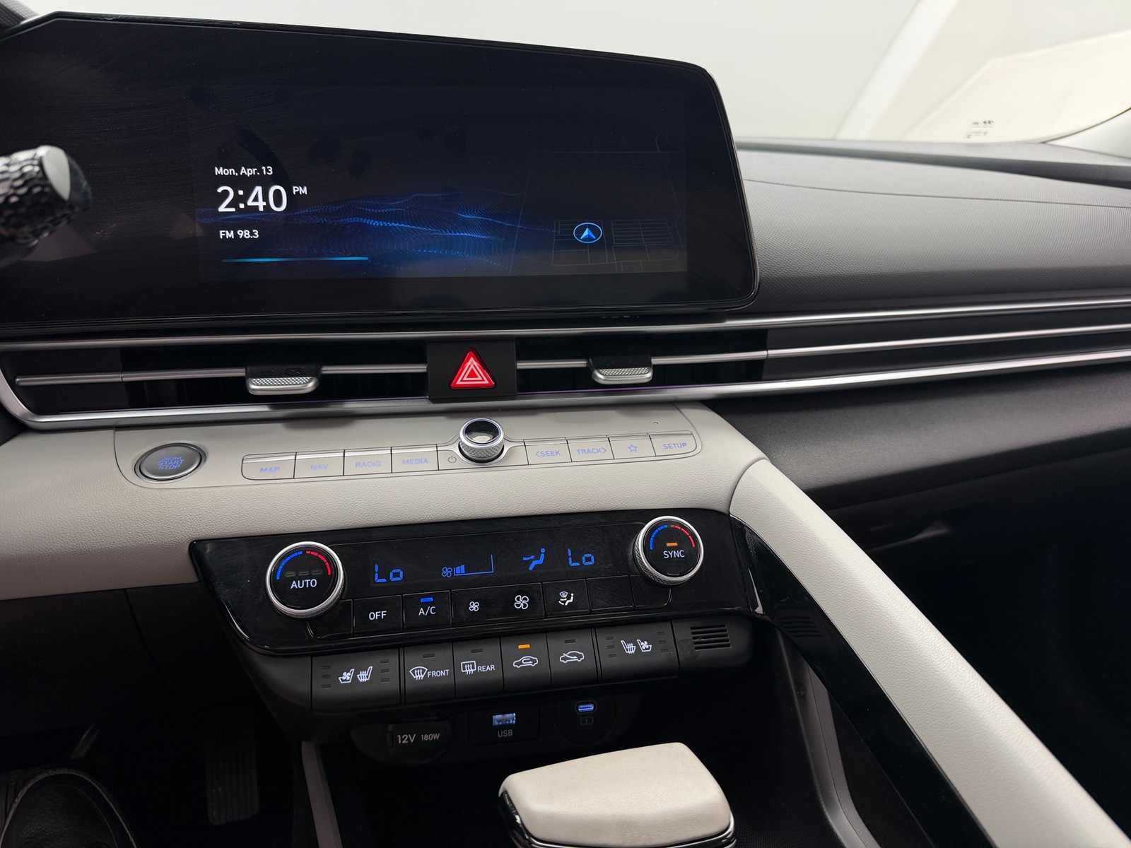 Thumbnail: 2025 Hyundai Elantra - 3