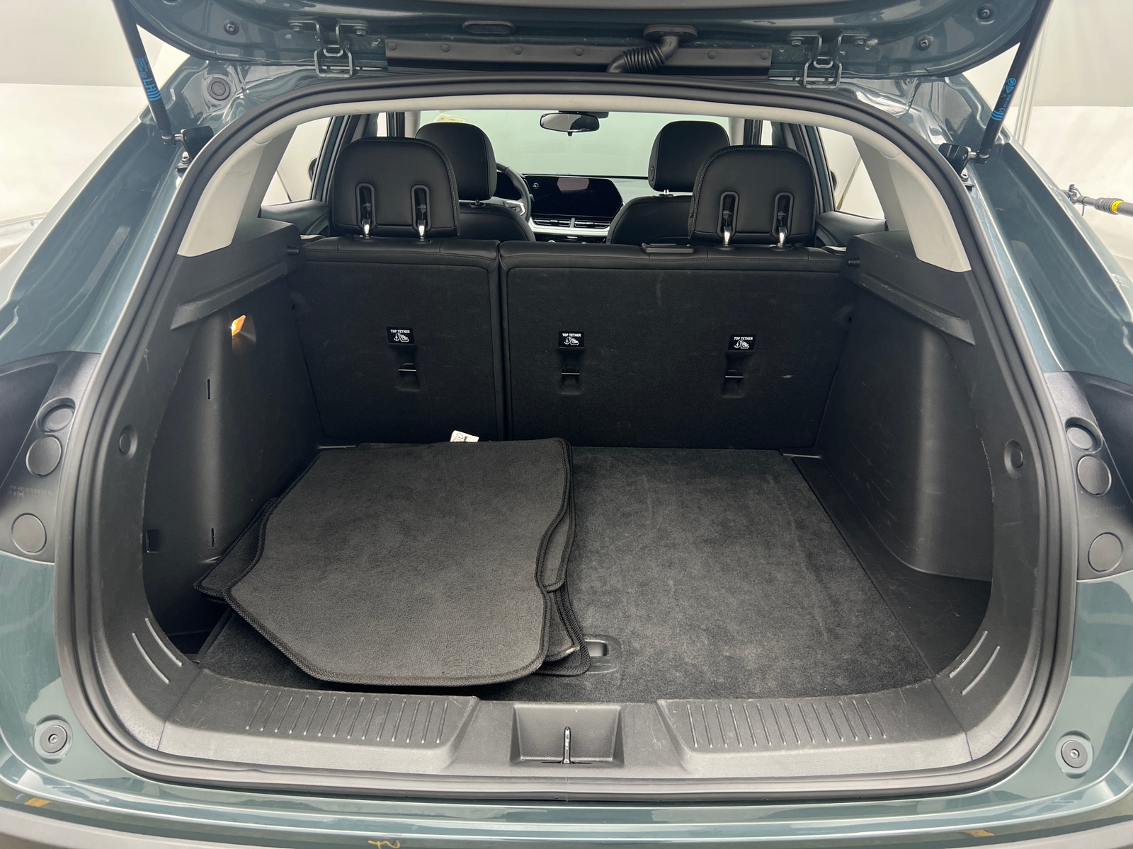 Thumbnail: 2025 Chevrolet Trax - 7