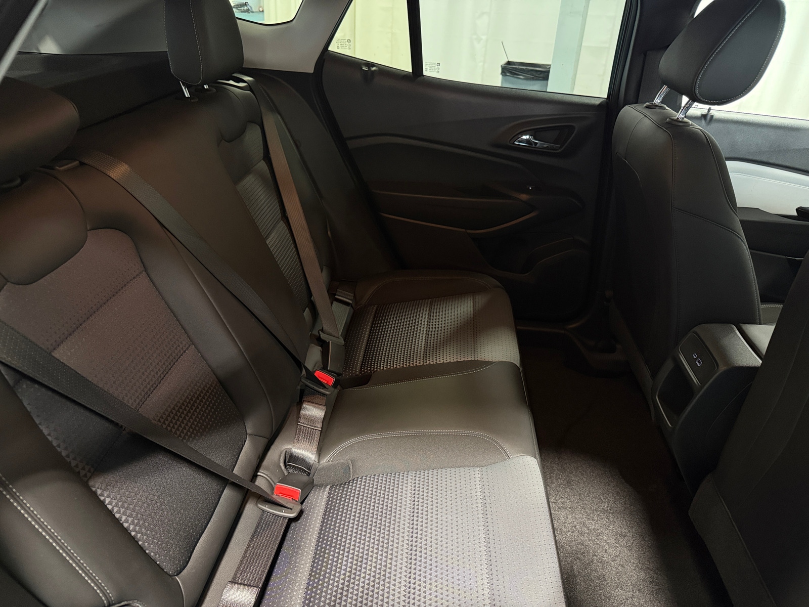 Thumbnail: 2025 Chevrolet Trax - 6