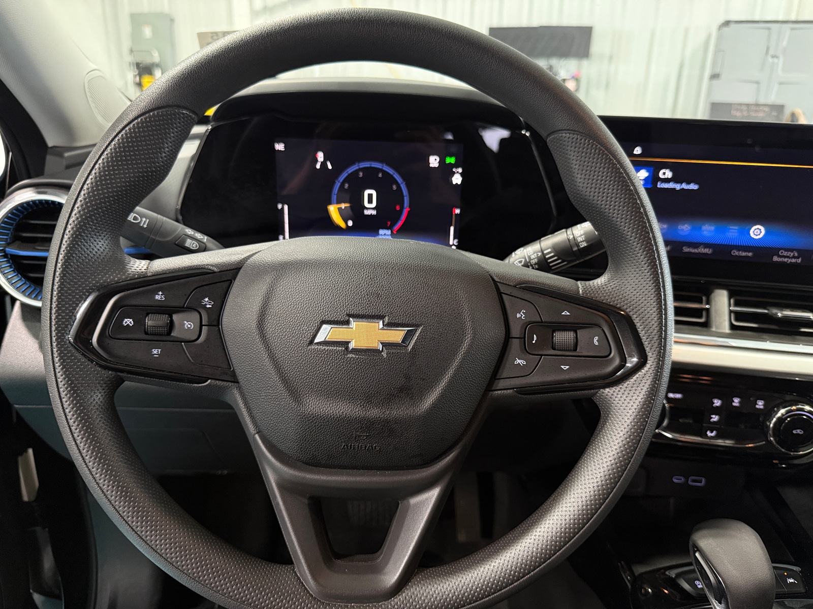 Thumbnail: 2025 Chevrolet Trax - 5