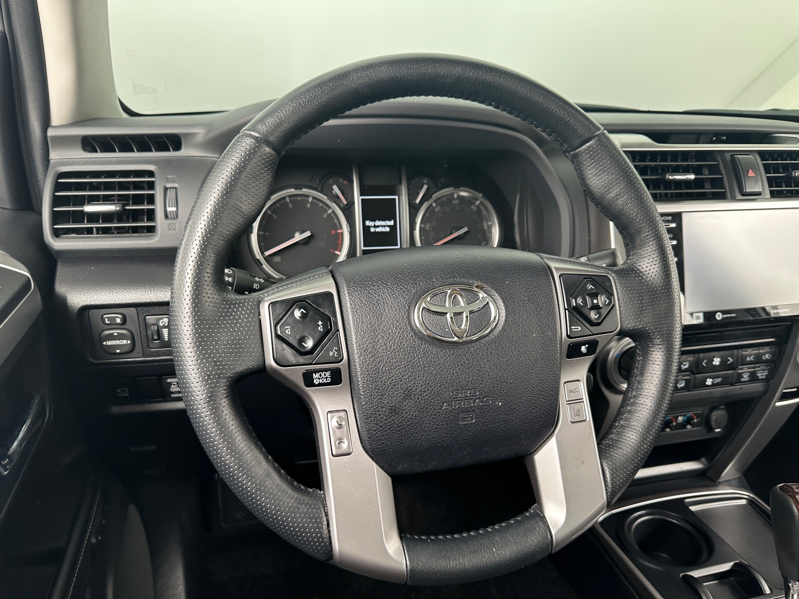 Thumbnail: 2023 Toyota 4Runner - 4