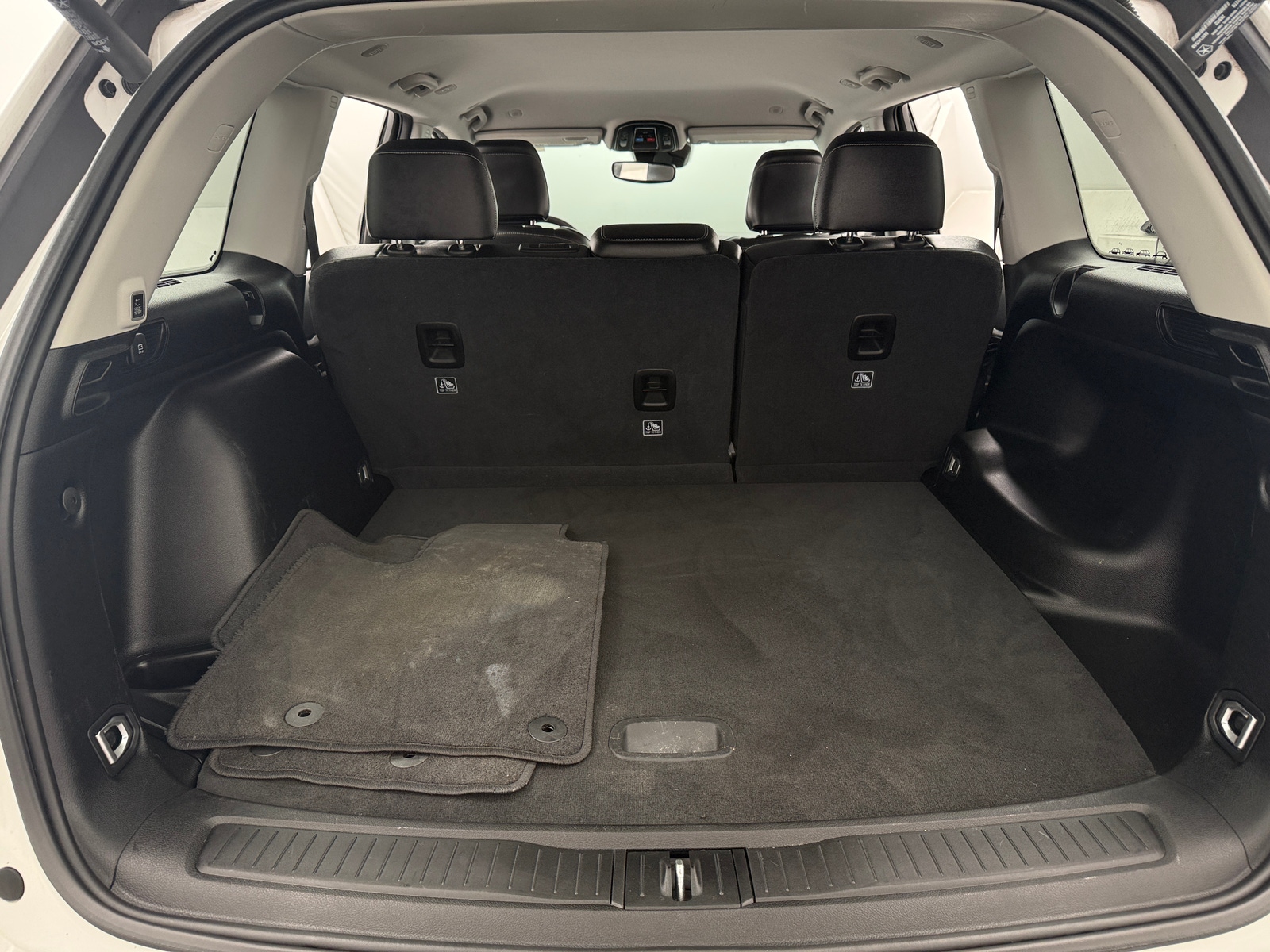 Thumbnail: 2023 Jeep Grand Cherokee - 6