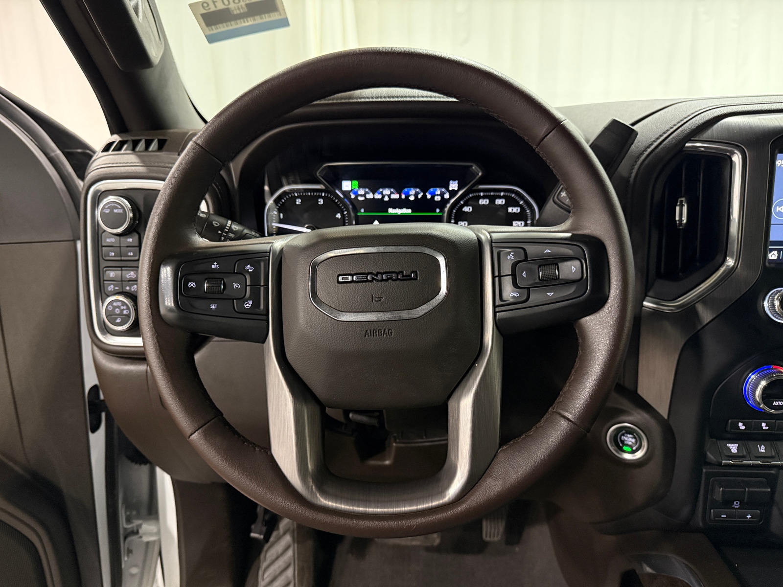 Thumbnail: 2021 GMC Sierra 3500 - 4