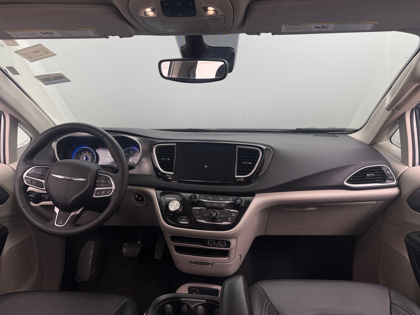 Thumbnail: 2024 Chrysler Pacifica - 2