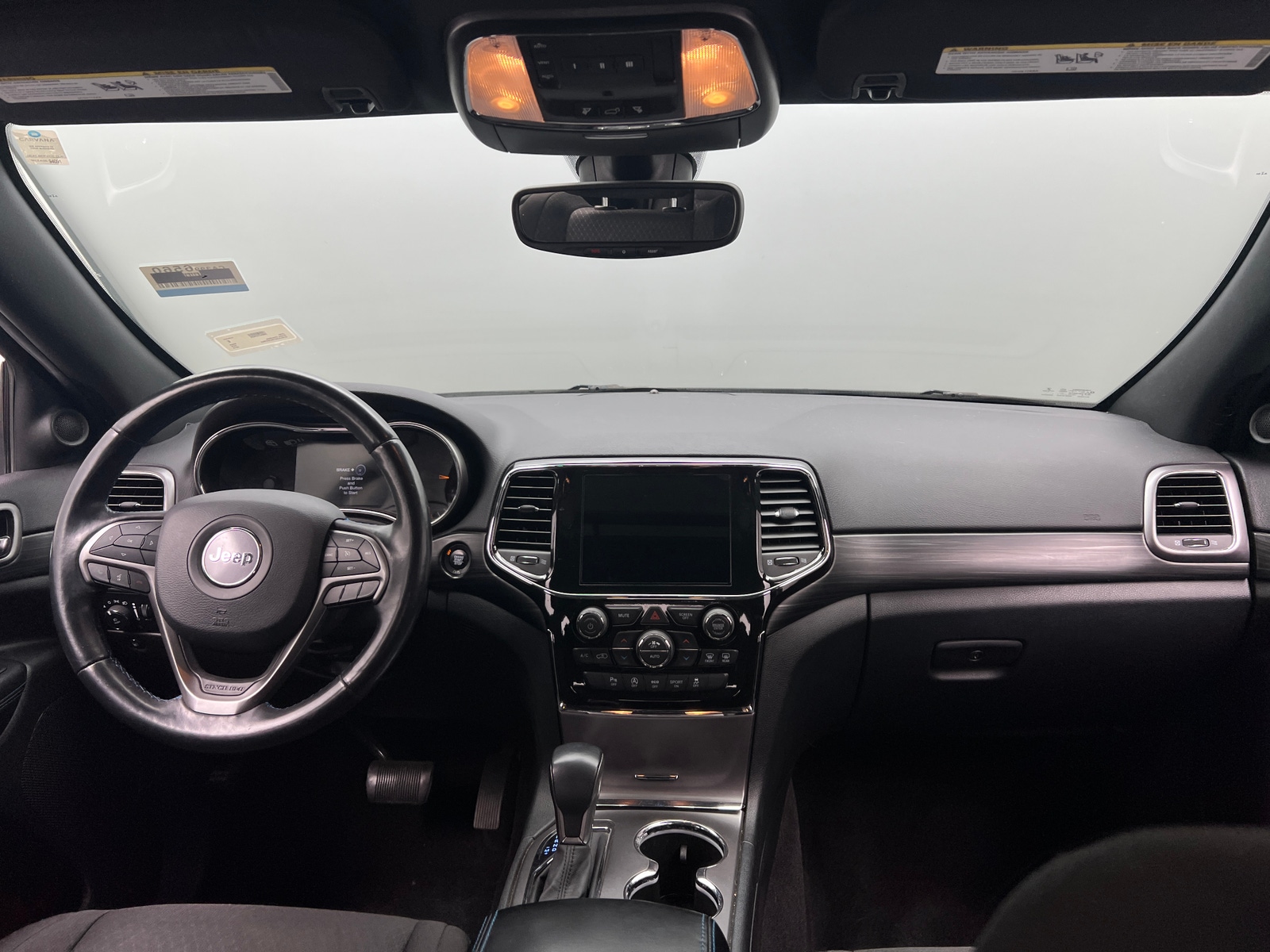 Thumbnail: 2019 Jeep Grand Cherokee - 3