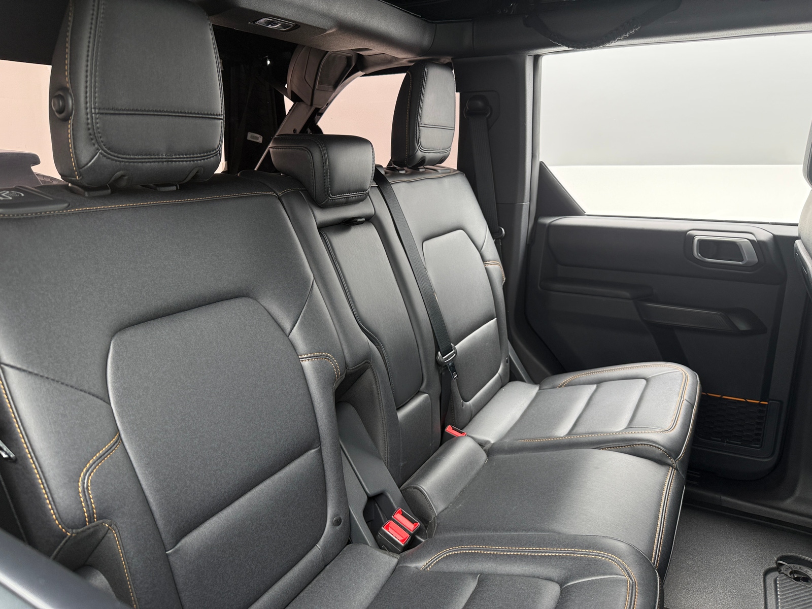 Thumbnail: 2024 Ford Bronco - 6