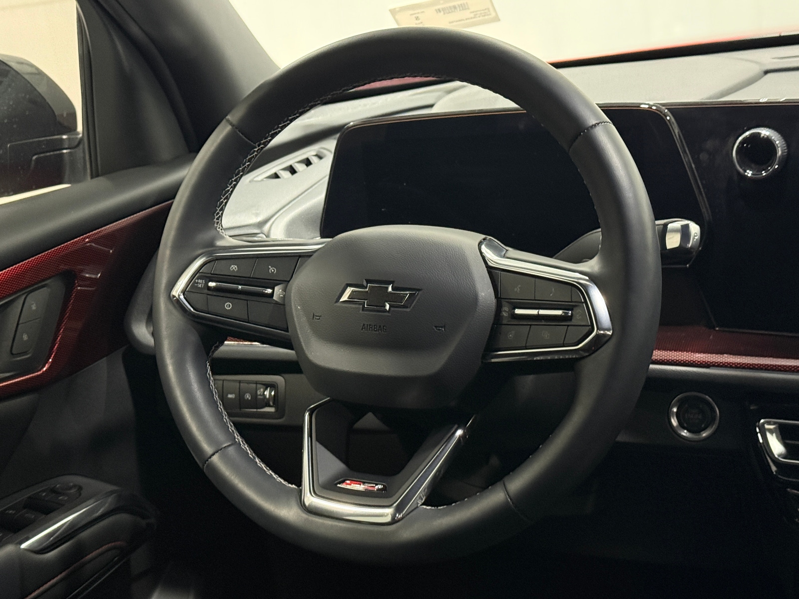 Thumbnail: 2025 Chevrolet Traverse - 4