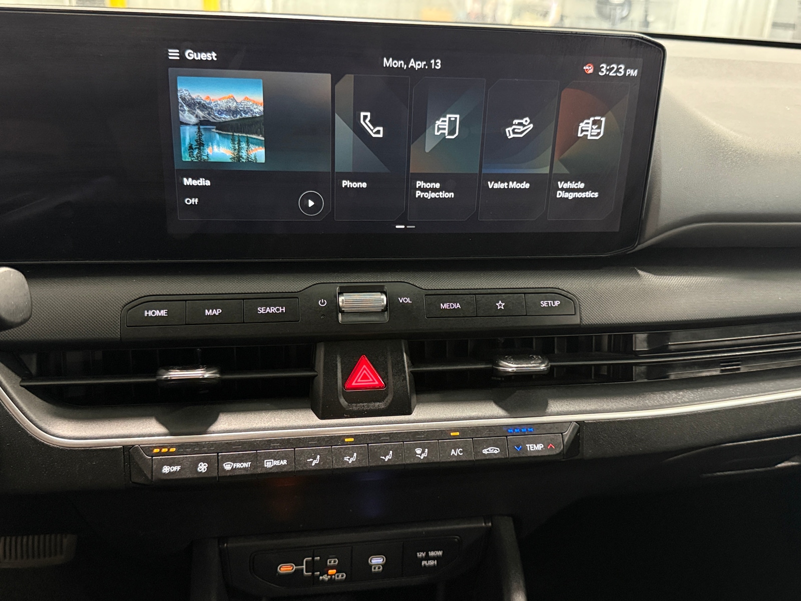 Thumbnail: 2025 Kia K4 - 4