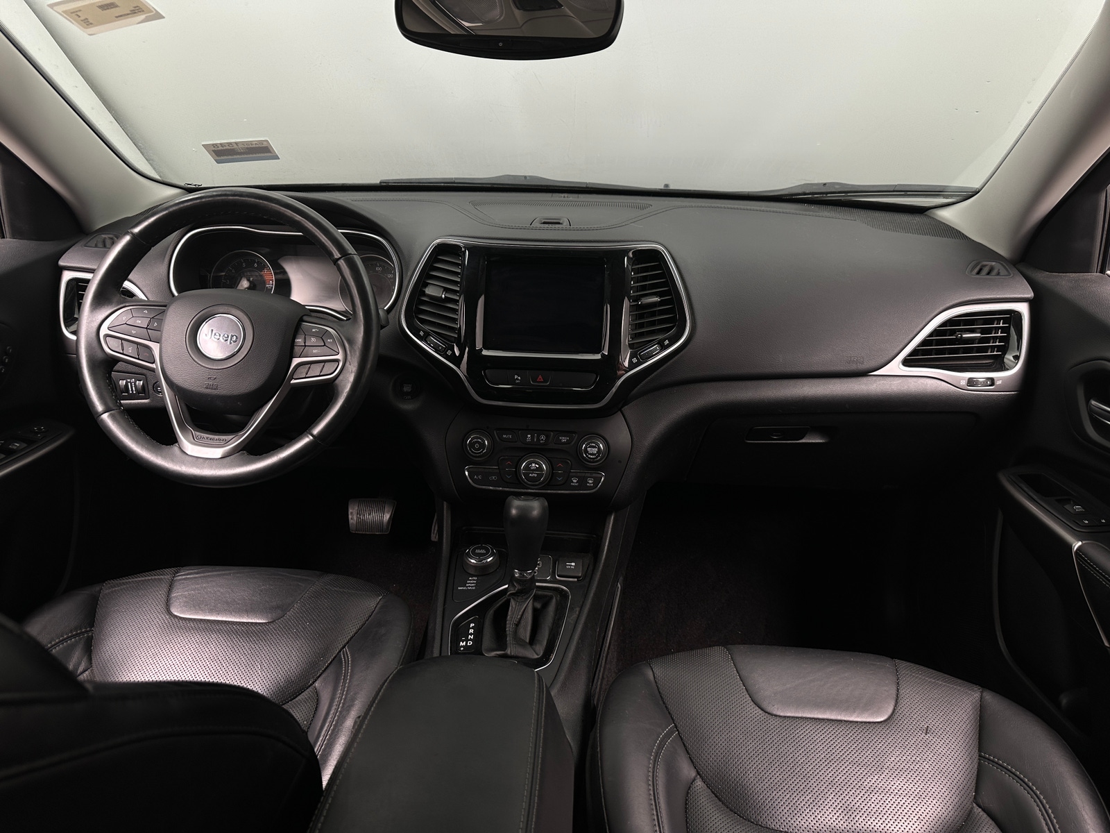 Thumbnail: 2019 Jeep Cherokee - 2