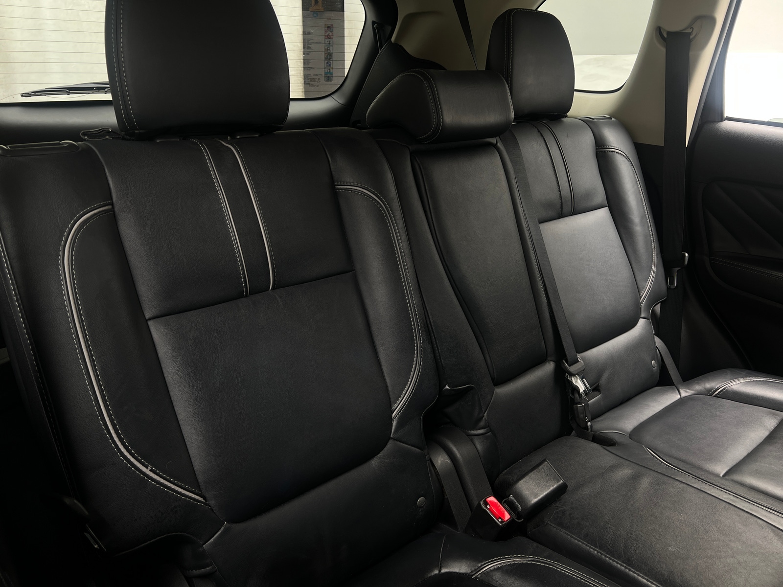 Thumbnail: 2018 Mitsubishi Outlander - 5