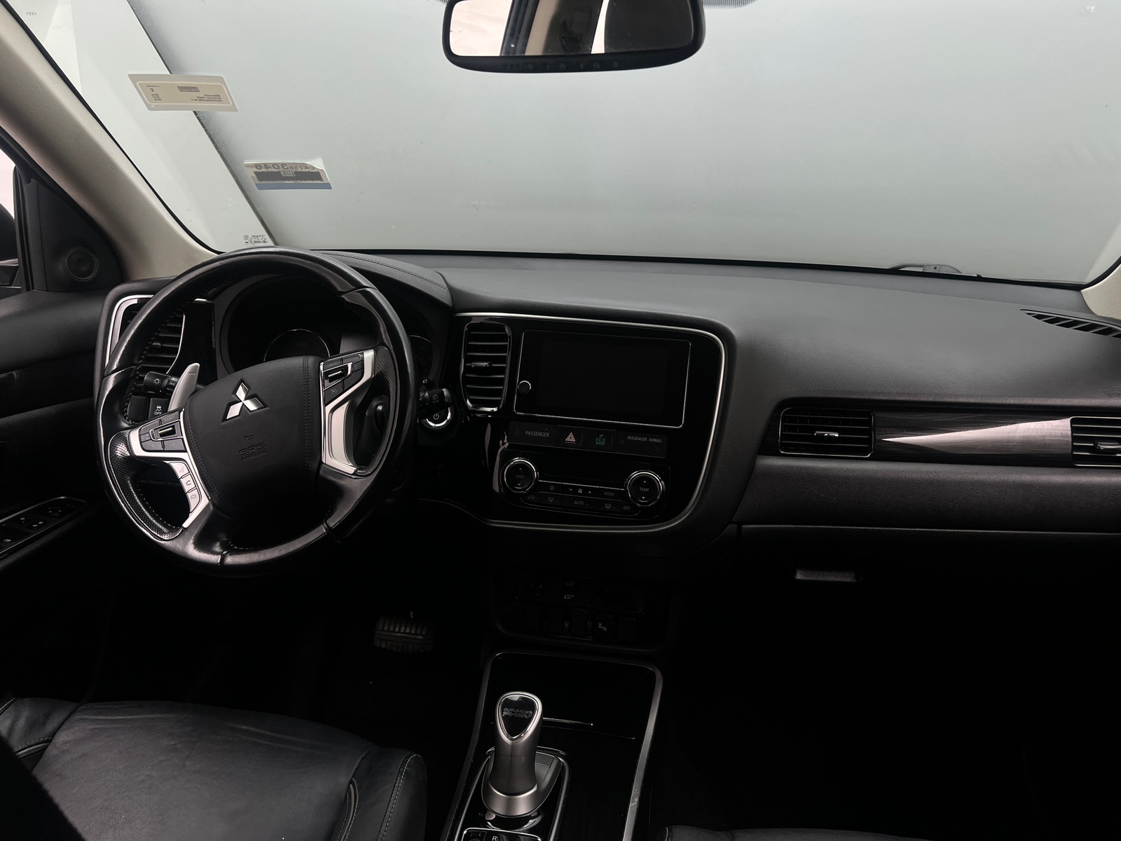 Thumbnail: 2018 Mitsubishi Outlander - 2