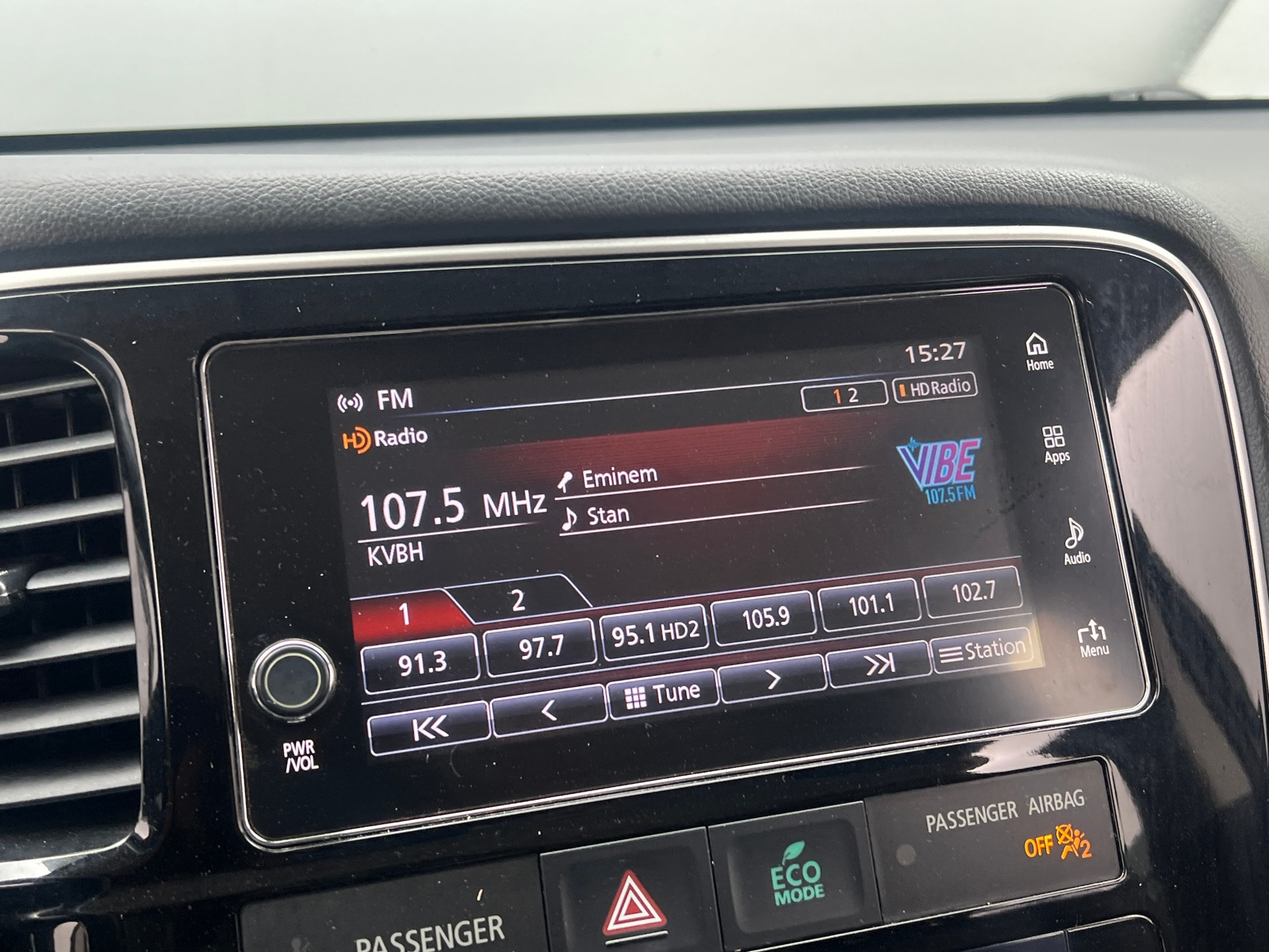 Thumbnail: 2018 Mitsubishi Outlander - 3