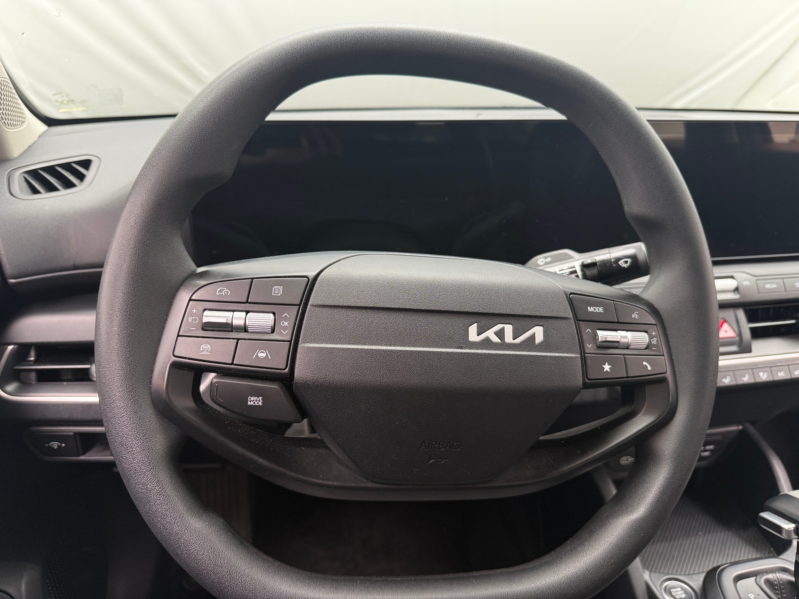 Thumbnail: 2025 Kia K4 - 5