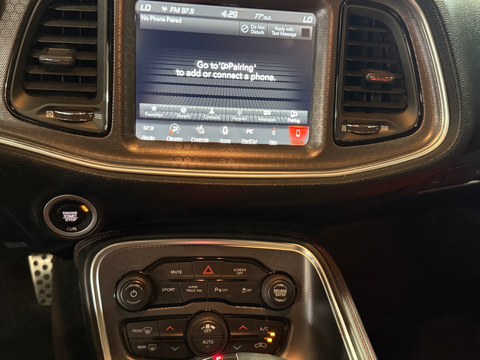 Thumbnail: 2018 Dodge Challenger - 4