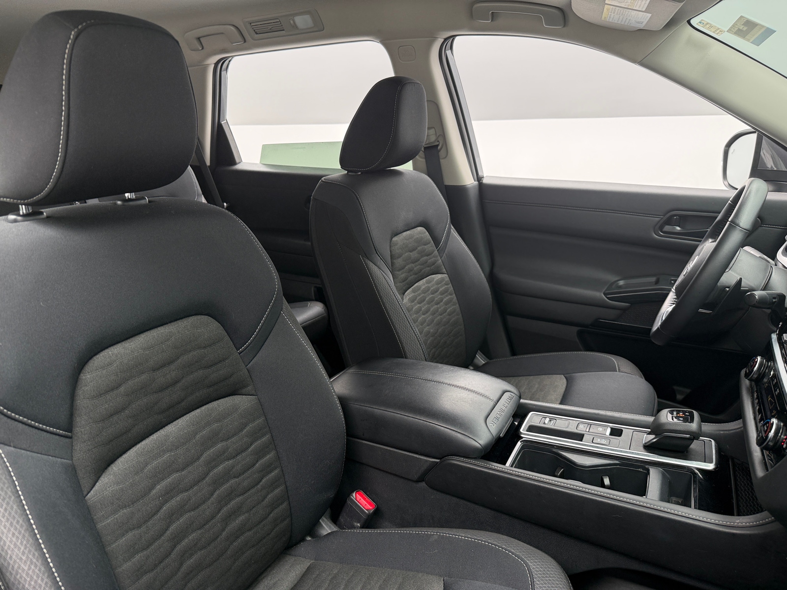 Thumbnail: 2025 Nissan Pathfinder - 2