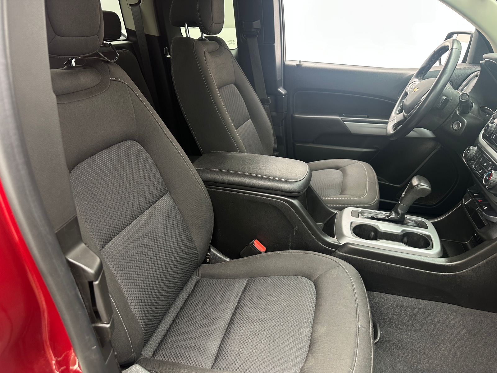 Thumbnail: 2021 Chevrolet Colorado - 2