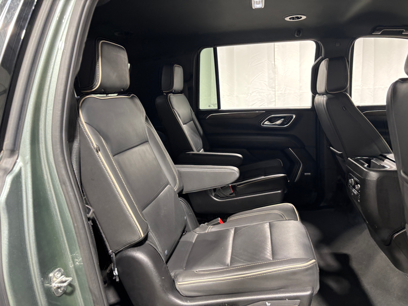 Thumbnail: 2024 Chevrolet Suburban - 5