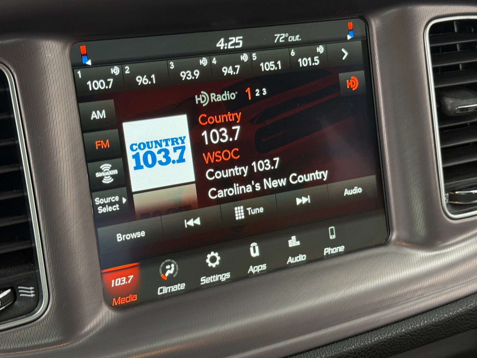 Thumbnail: 2023 Dodge Charger - 4