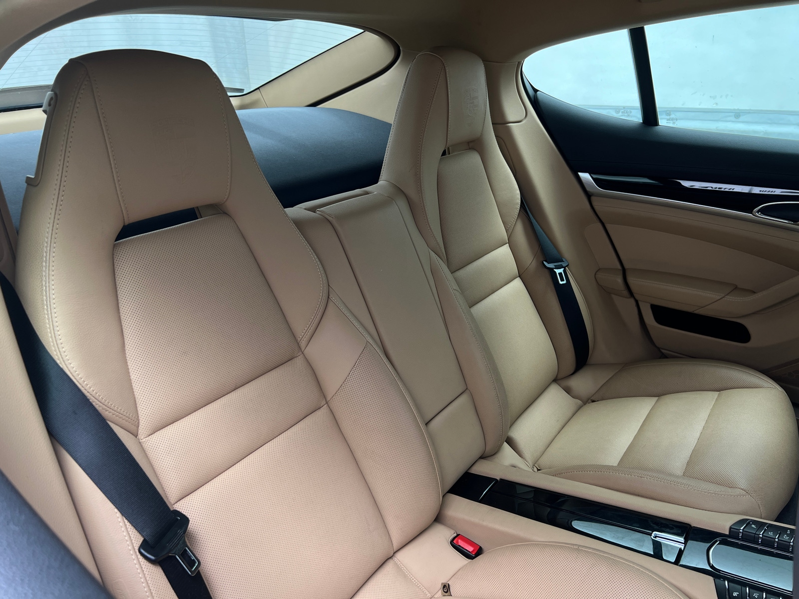 Thumbnail: 2016 Porsche Panamera - 5