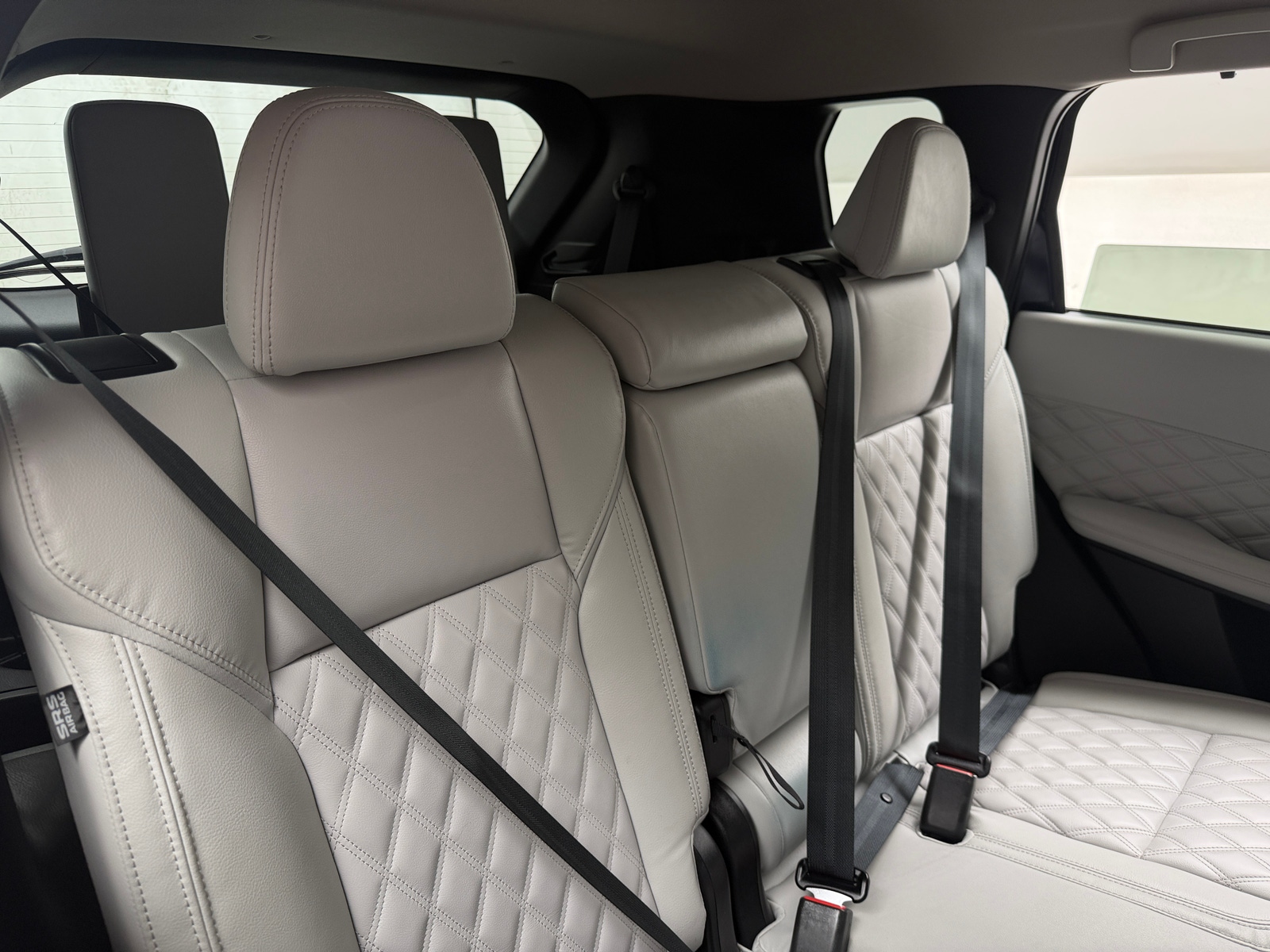 Thumbnail: 2024 Mitsubishi Outlander - 5