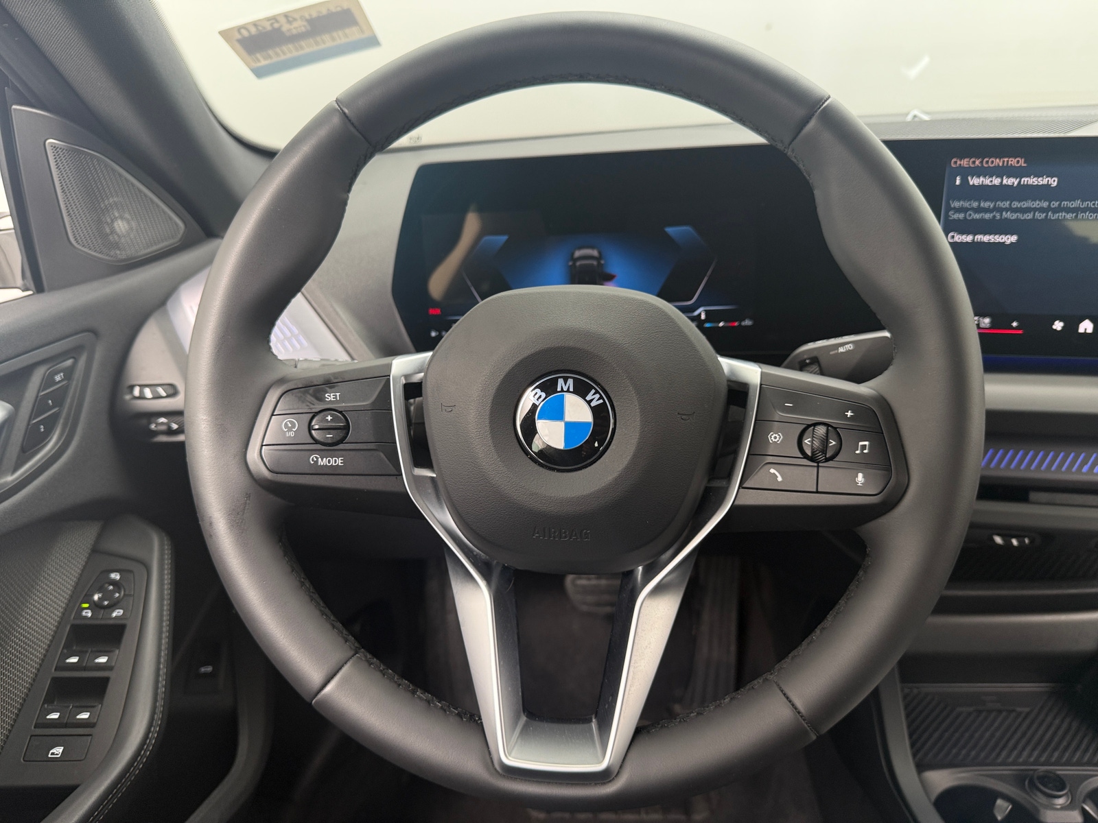 Thumbnail: 2025 BMW 2 Series - 4