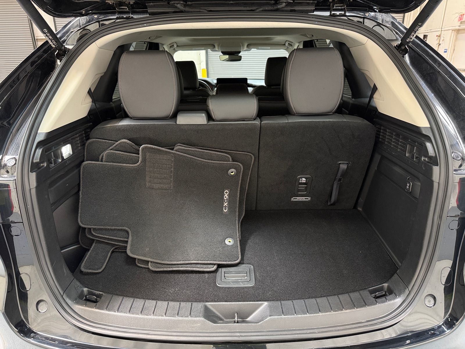 Thumbnail: 2025 Mazda CX-90 - 6