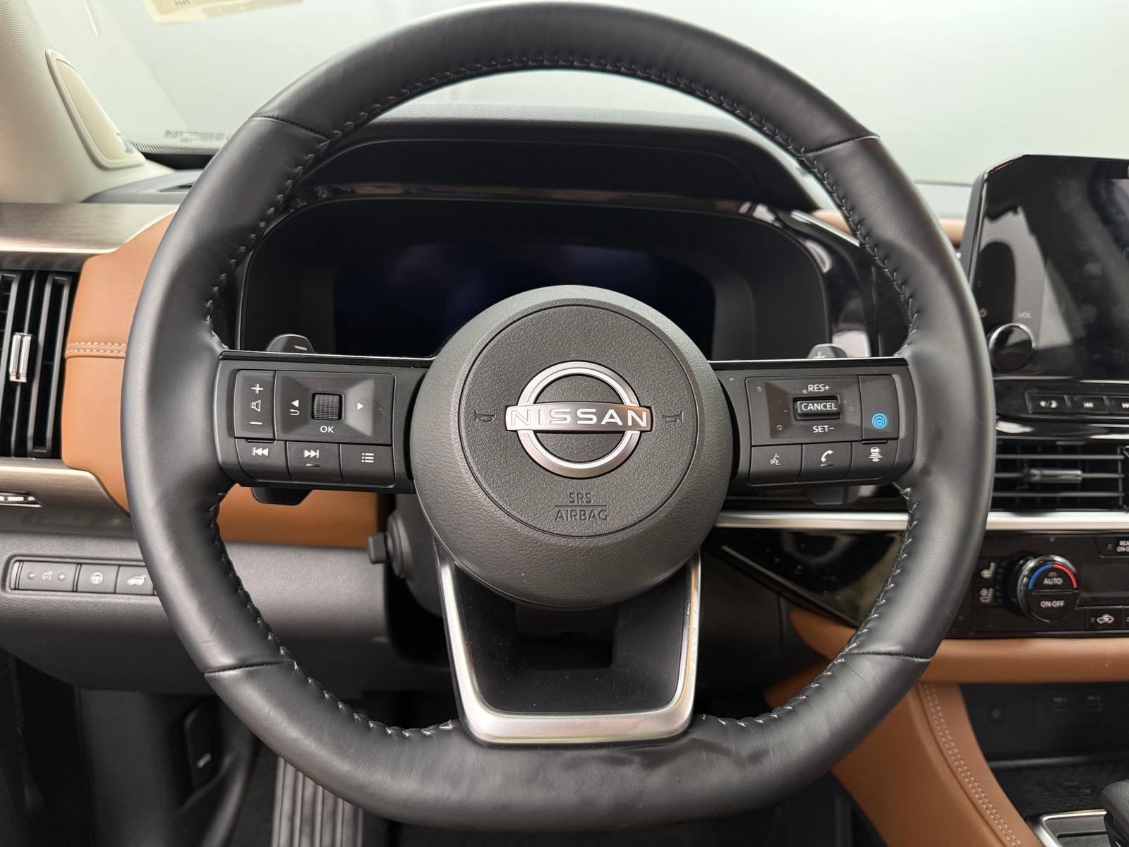 Thumbnail: 2025 Nissan Pathfinder - 4