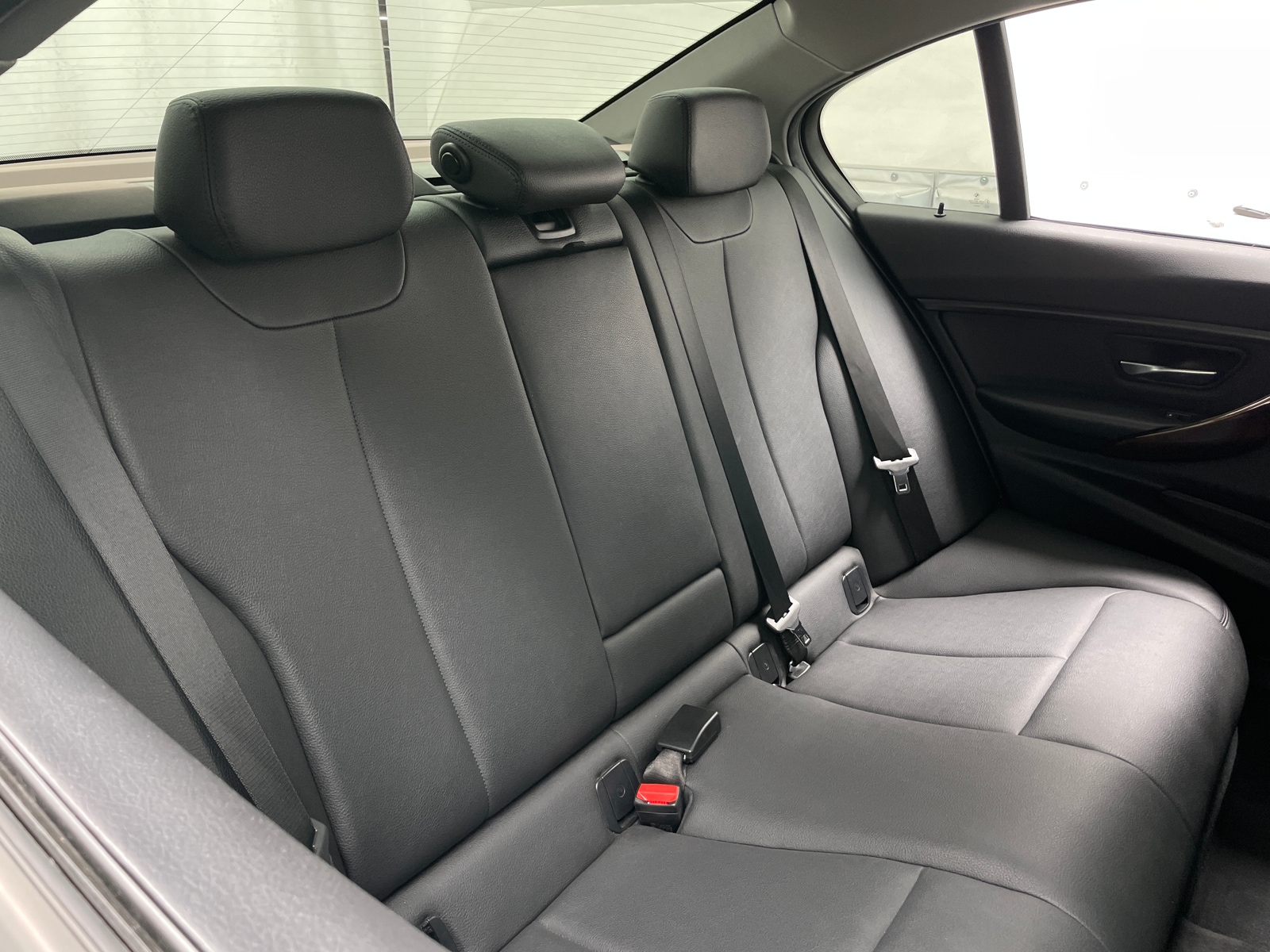 Thumbnail: 2015 BMW 3 Series - 5