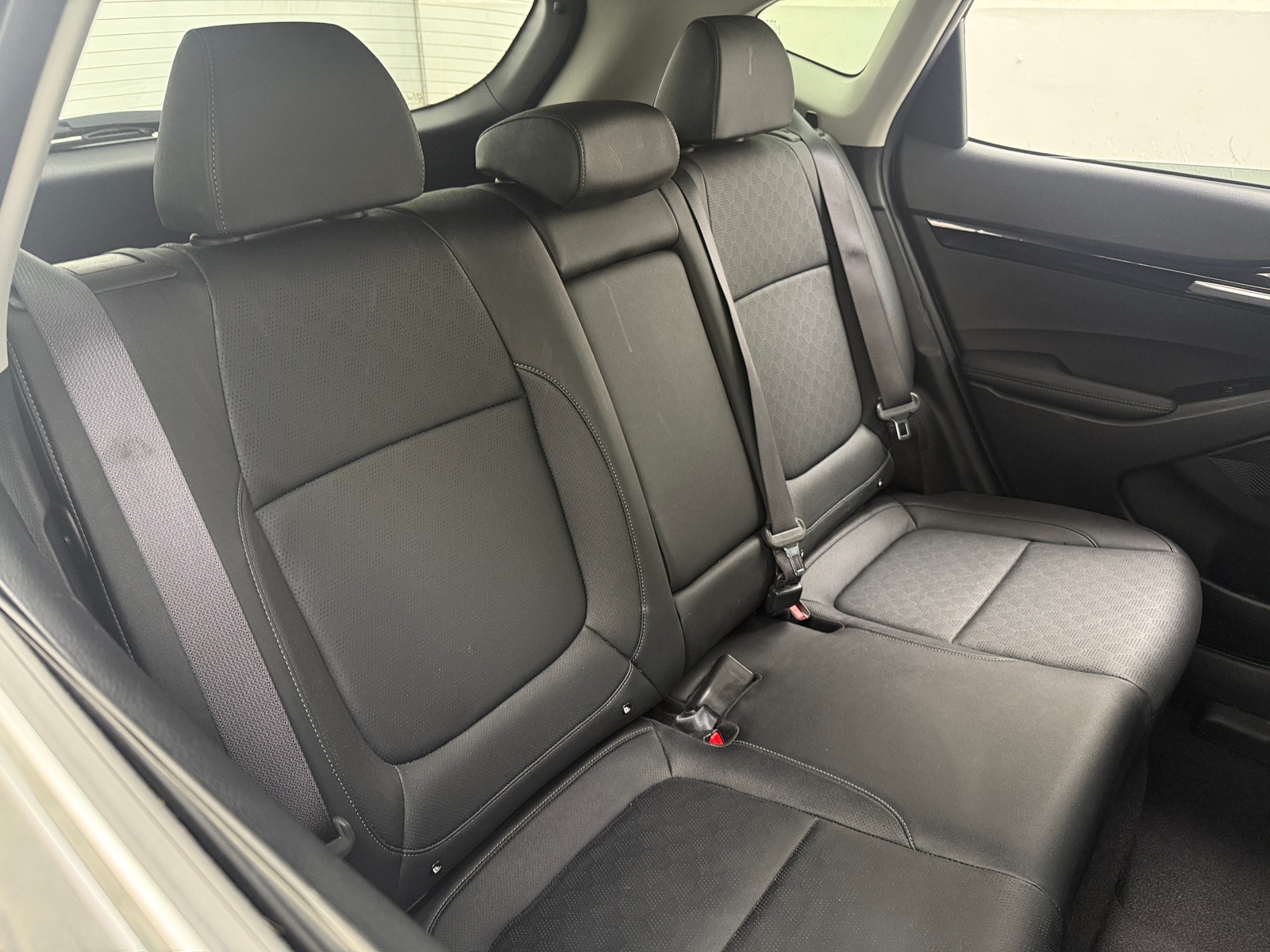 Thumbnail: 2023 Kia Seltos - 5