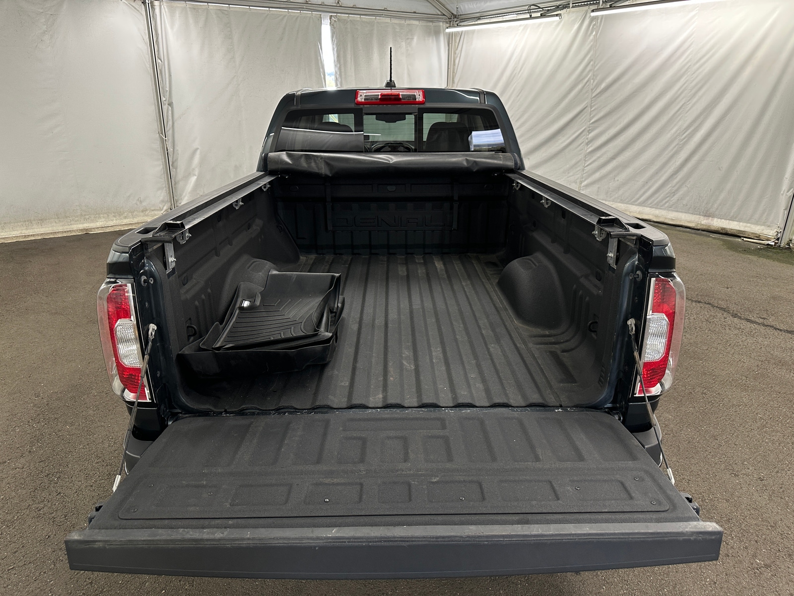 Thumbnail: 2017 GMC Canyon - 6