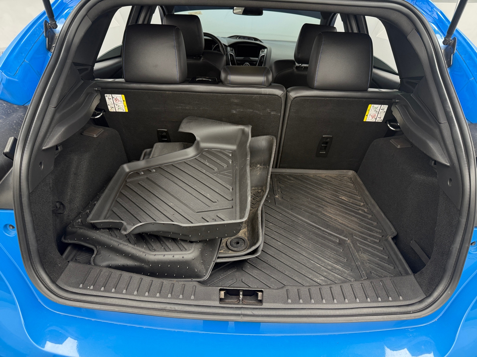 Thumbnail: 2016 Ford Focus - 6