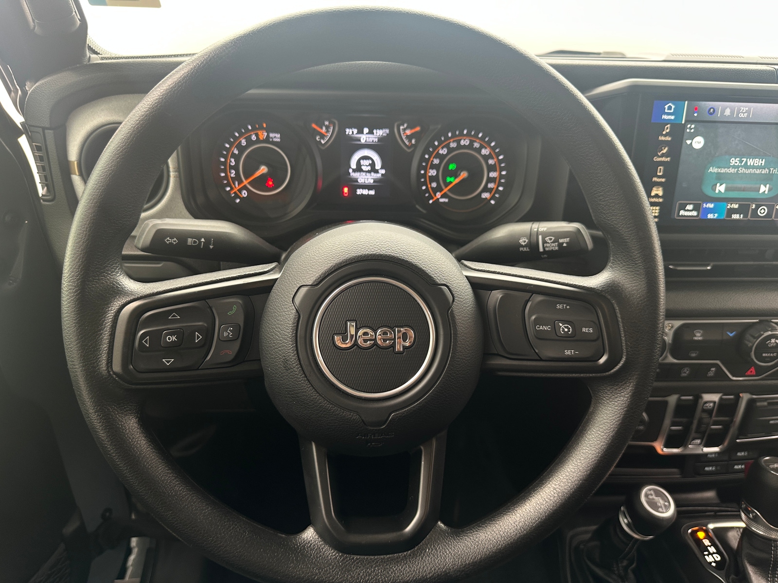 Thumbnail: 2025 Jeep Gladiator - 5