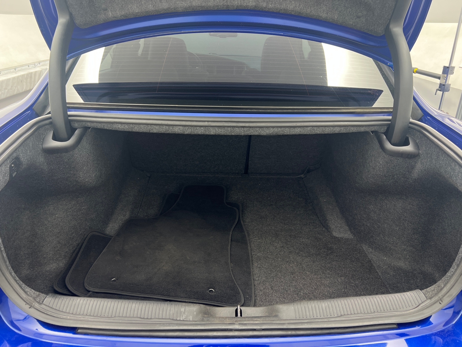 Thumbnail: 2021 Dodge Charger - 6