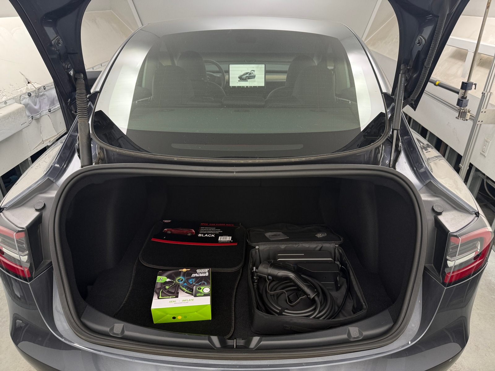 Thumbnail: 2023 Tesla Model 3 - 6