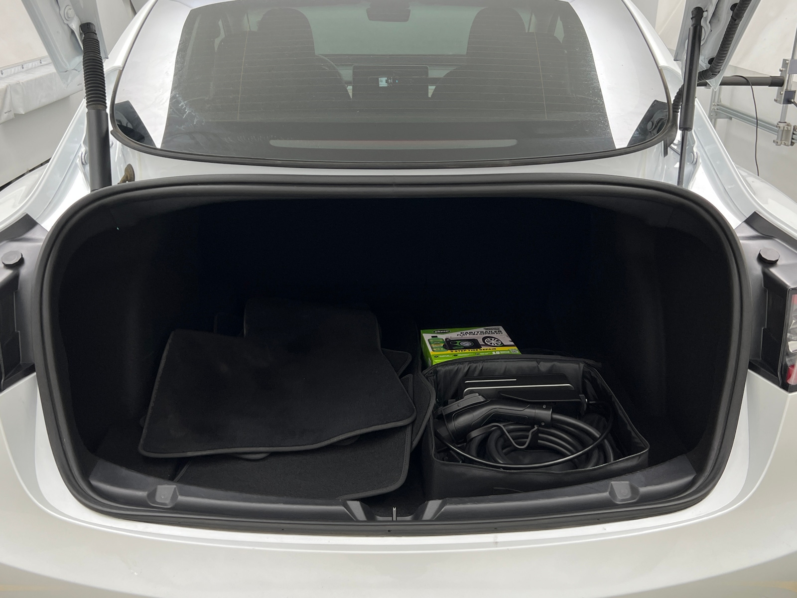 Thumbnail: 2023 Tesla Model 3 - 6