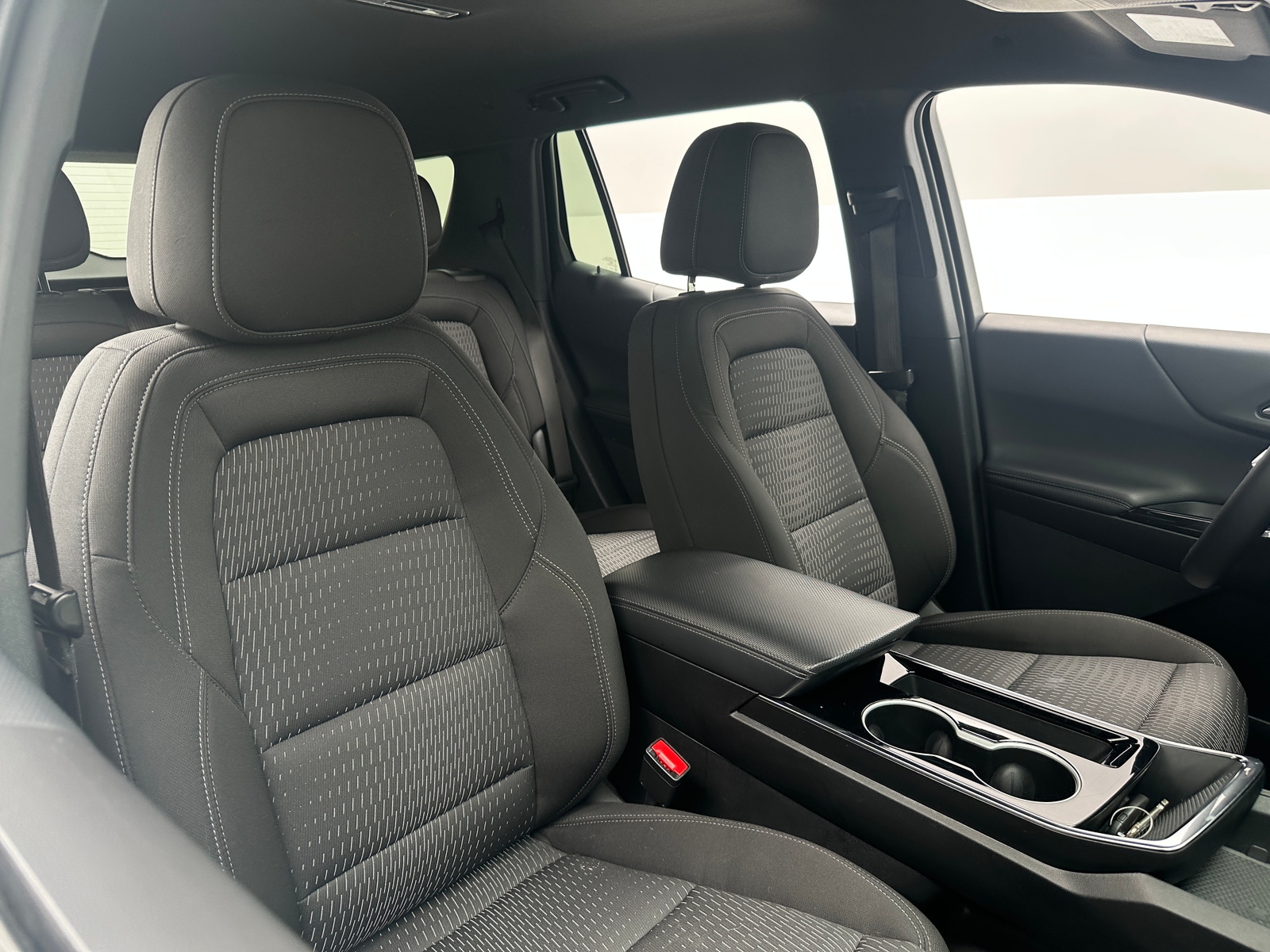 Thumbnail: 2025 Chevrolet Equinox - 2