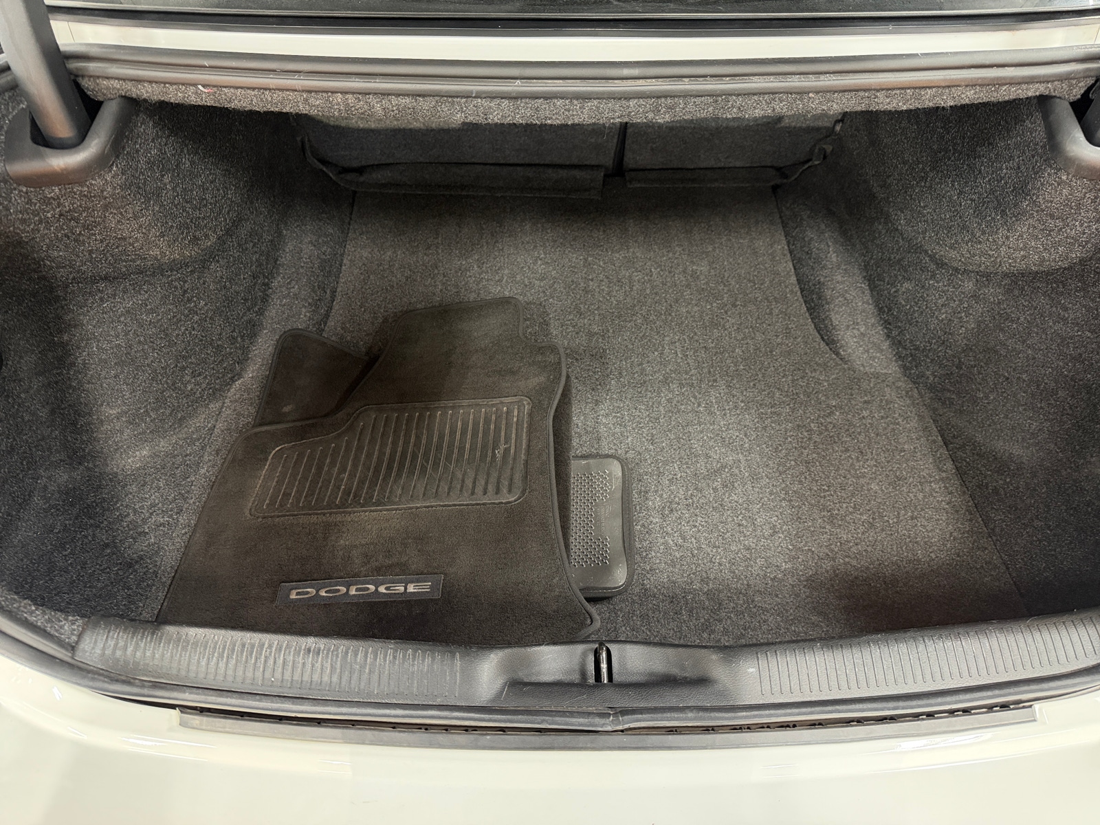 Thumbnail: 2017 Dodge Charger - 6