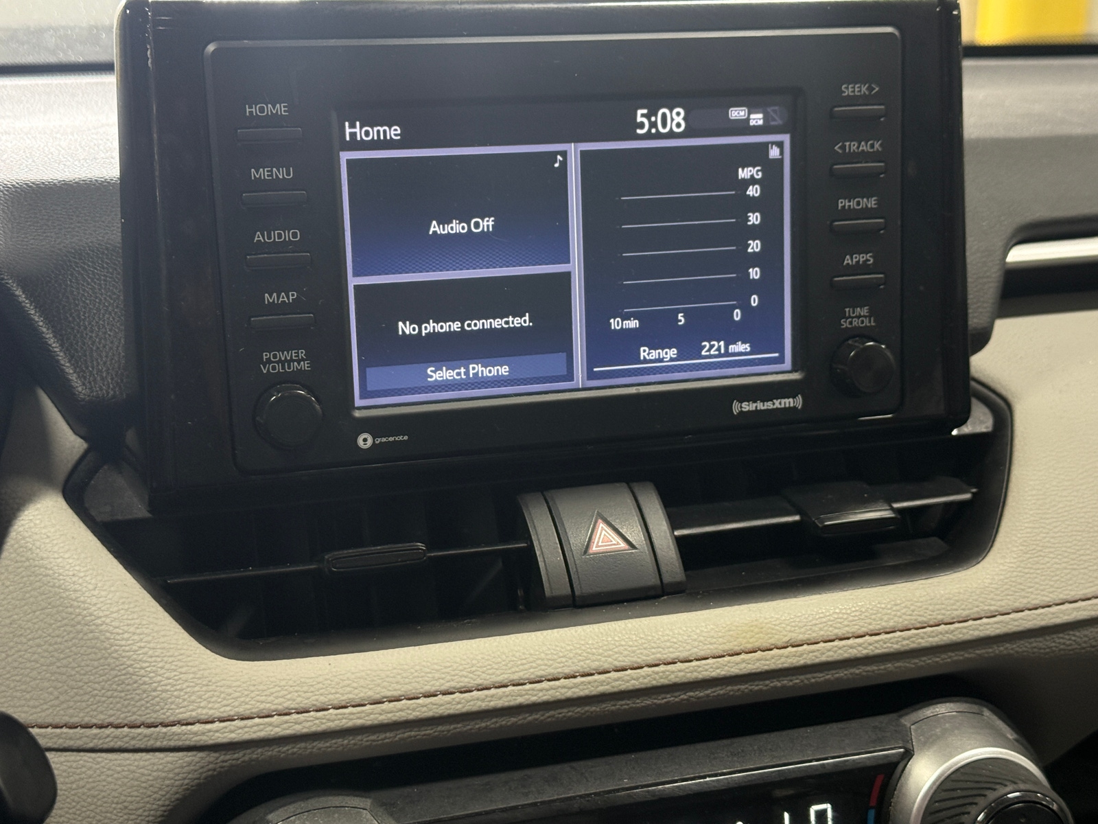 Thumbnail: 2022 Toyota RAV4 - 4