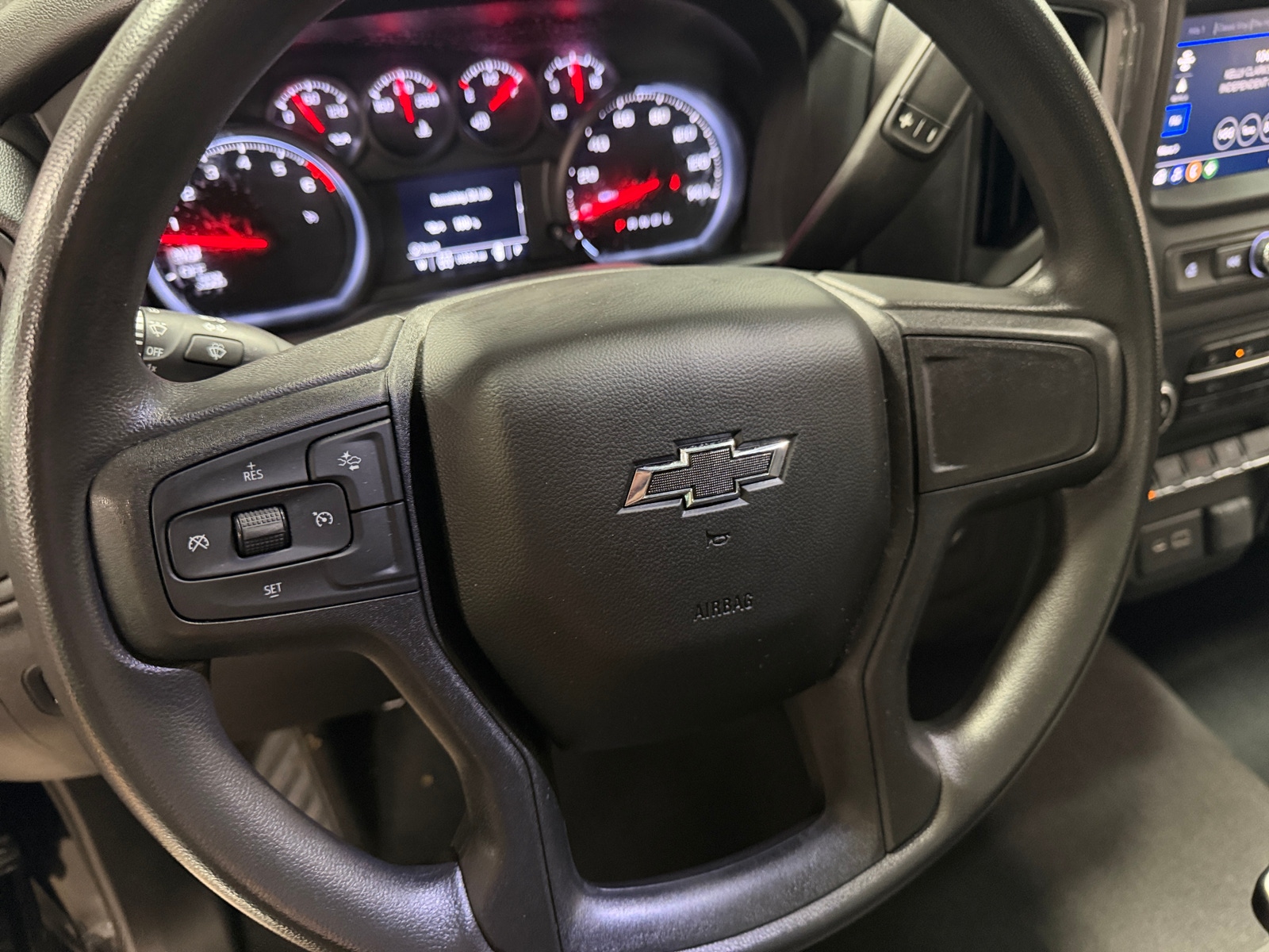 Thumbnail: 2023 Chevrolet Silverado 1500 - 5