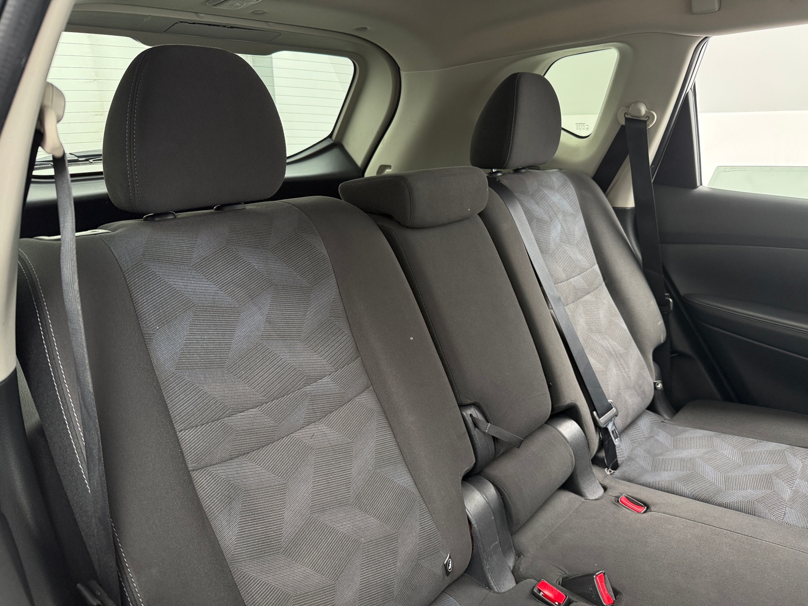 Thumbnail: 2016 Nissan Rogue - 6