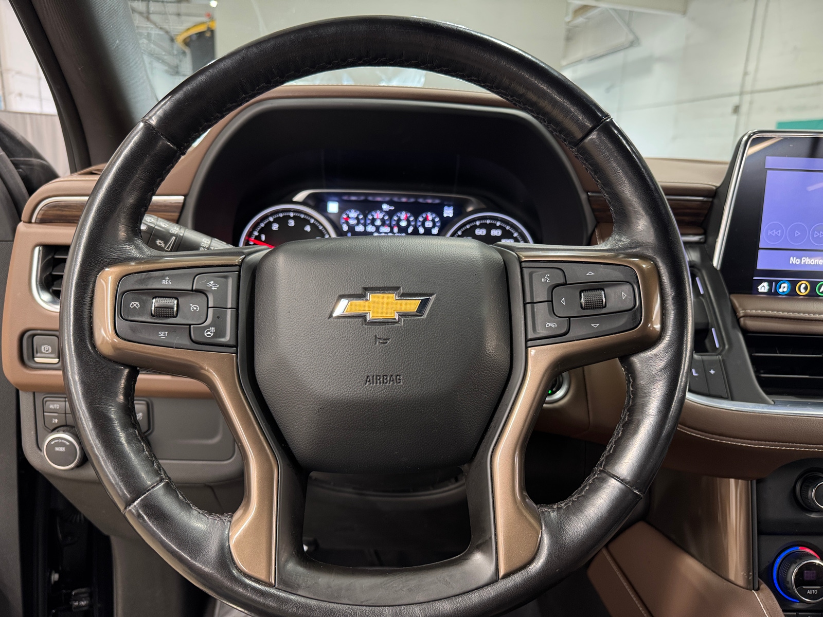 Thumbnail: 2021 Chevrolet Tahoe - 4