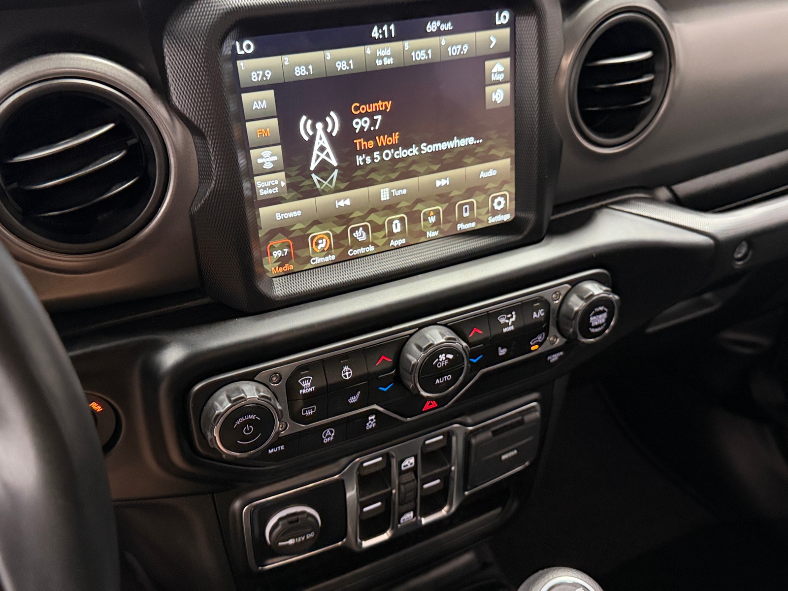 Thumbnail: 2023 Jeep Wrangler - 4