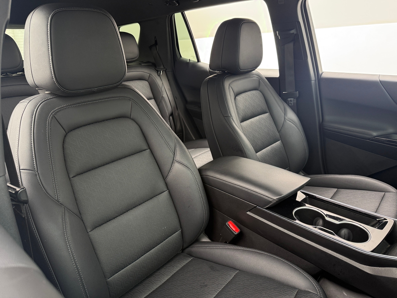 Thumbnail: 2025 Chevrolet Equinox - 2