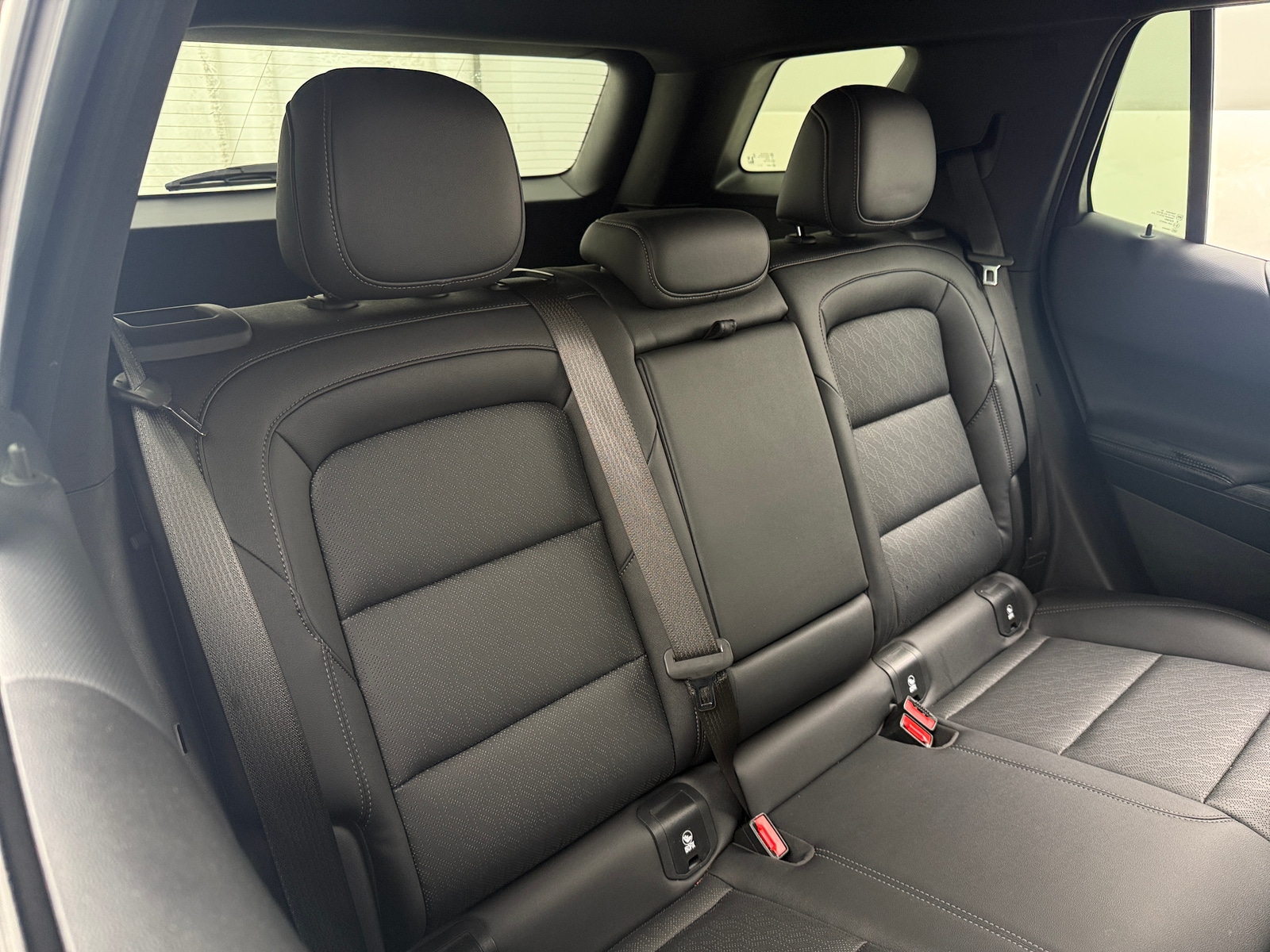 Thumbnail: 2025 Chevrolet Equinox - 6