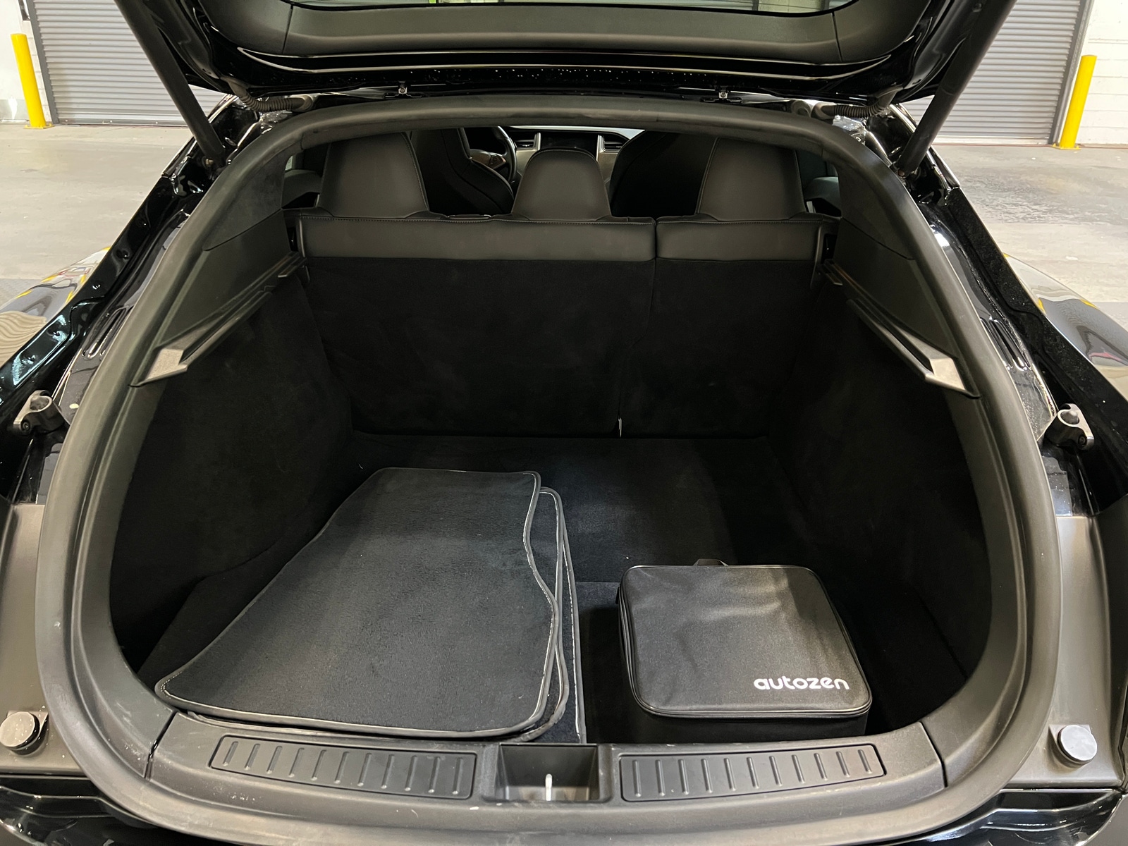 Thumbnail: 2018 Tesla Model S - 6