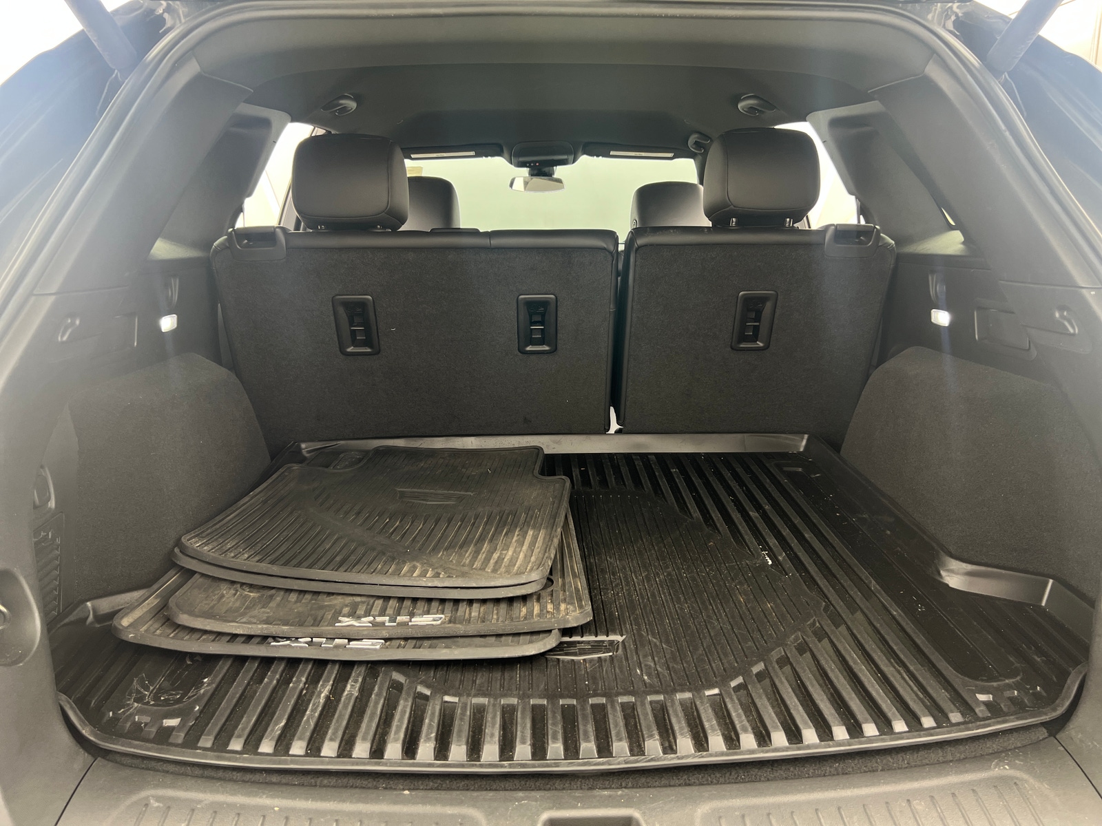 Thumbnail: 2021 Cadillac XT5 - 6